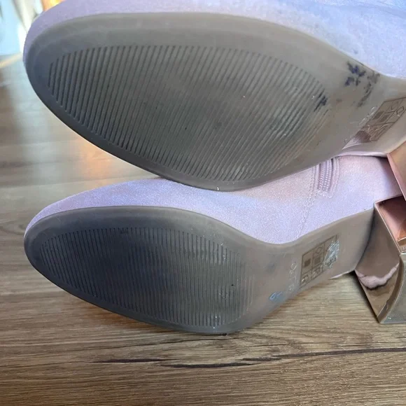 Aldo Pink and Metallic Ankle Boots Block Heel size 9 - Picture 3 of 9
